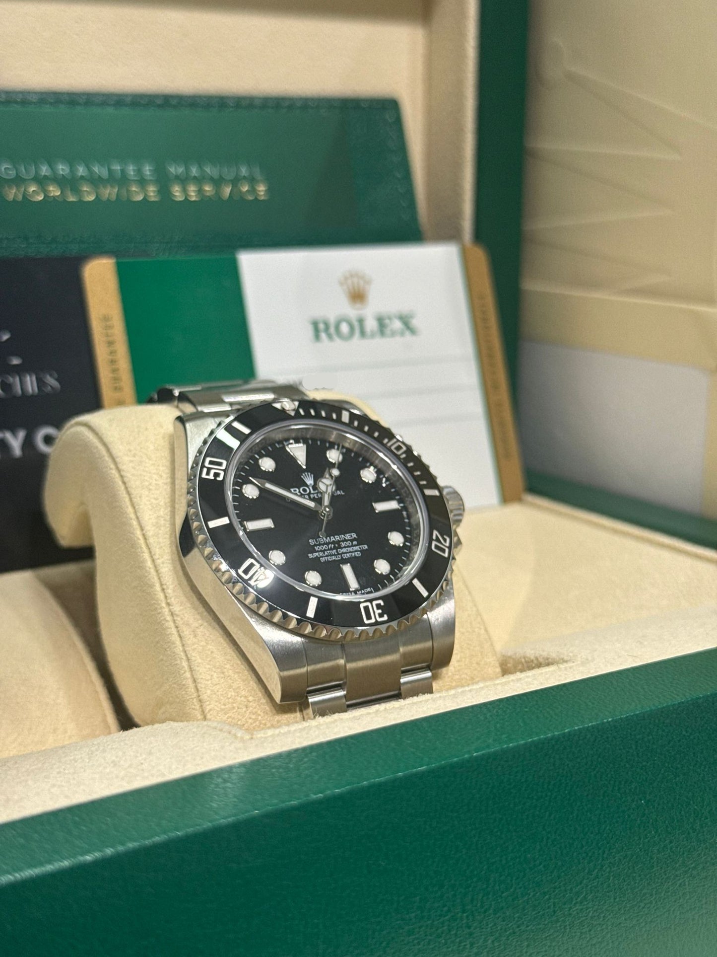 Rolex Oystersteel Submariner 40 MM - Oyster Bracelet - Black No Date Dial - 114060