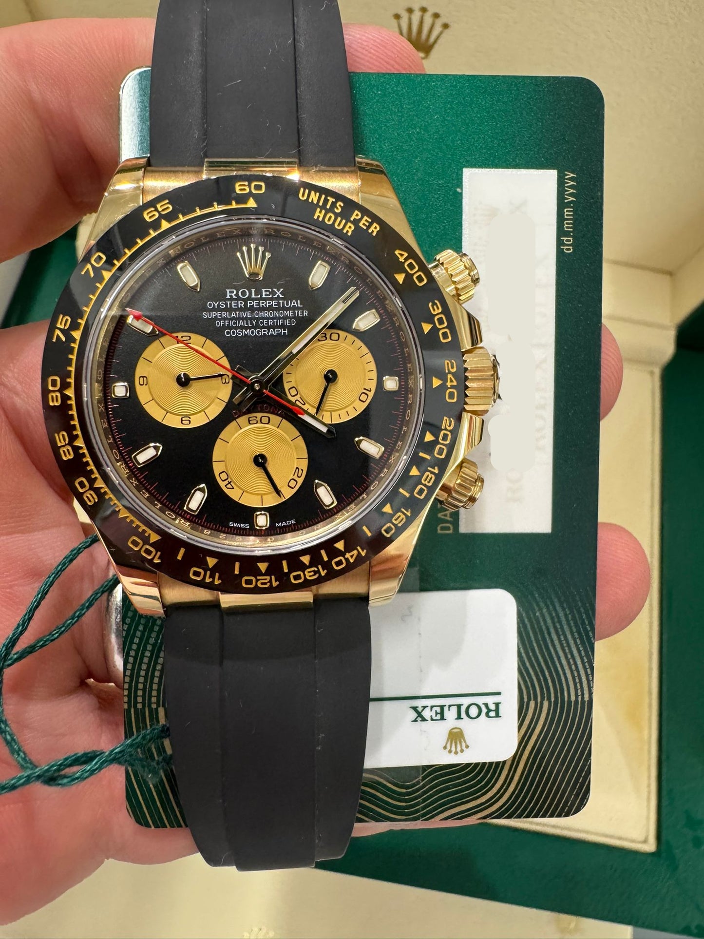 Rolex Yellow Gold Daytona Watch - 40 MM - Oysterflex Strap - Black Dial - 116518LN bkchof