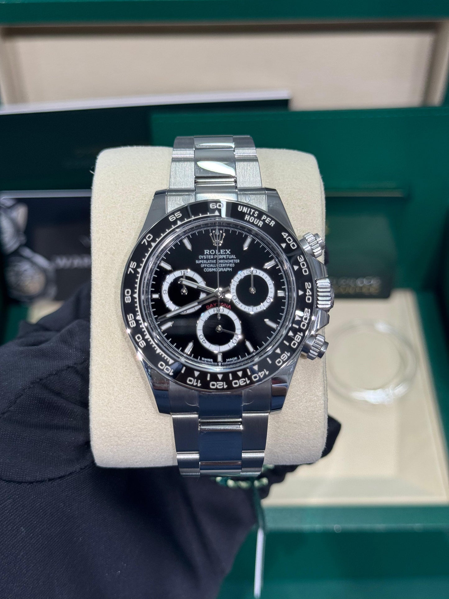 Rolex Oystersteel Cosmograph Daytona Watch - 40 MM - Oyster Bracelet - Black Cerachrom Bezel - Black Index Dial - 126500ln bkio