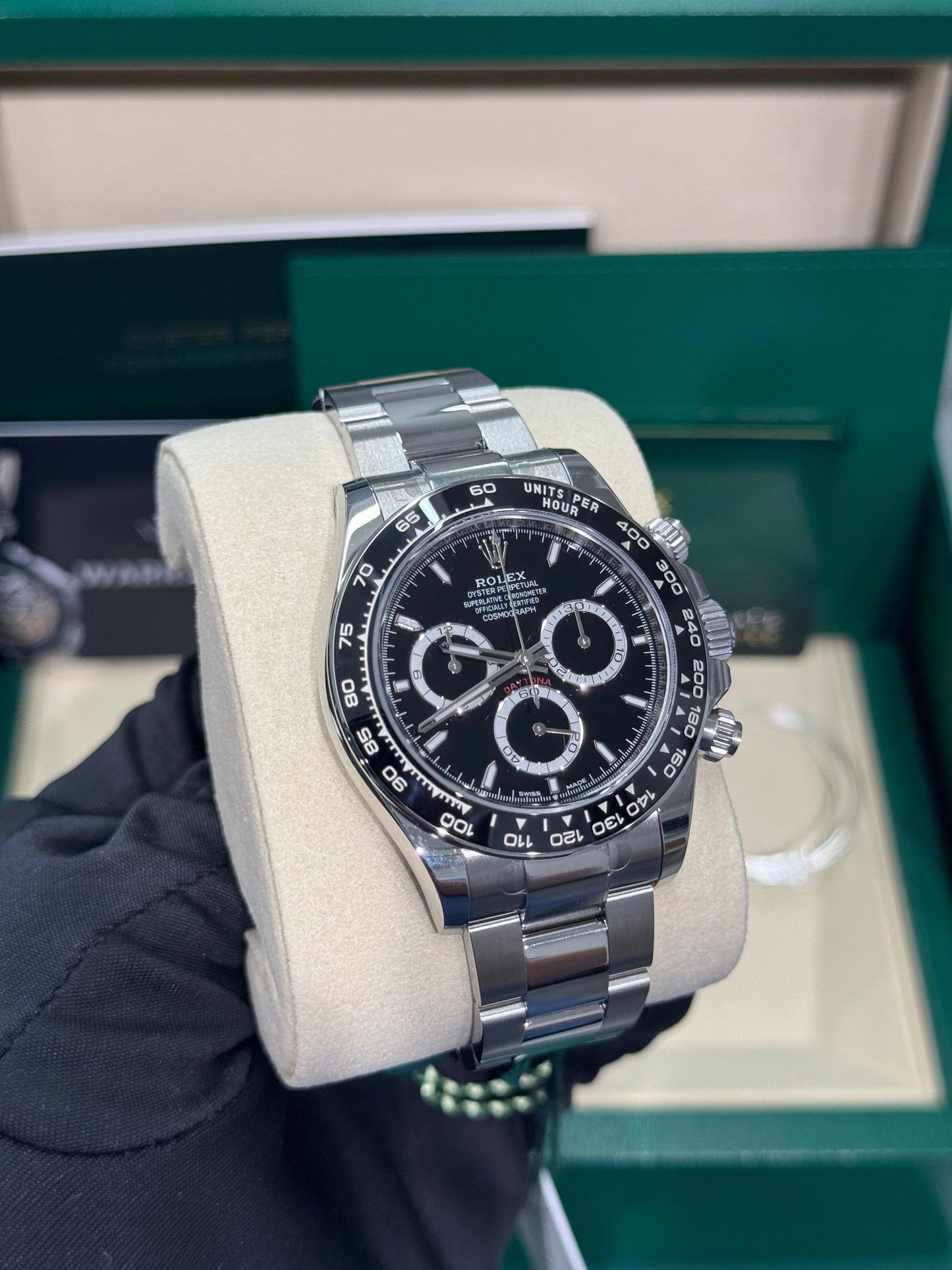 Rolex Oystersteel Cosmograph Daytona Watch - 40 MM - Oyster Bracelet - Black Cerachrom Bezel - Black Index Dial - 126500ln bkio
