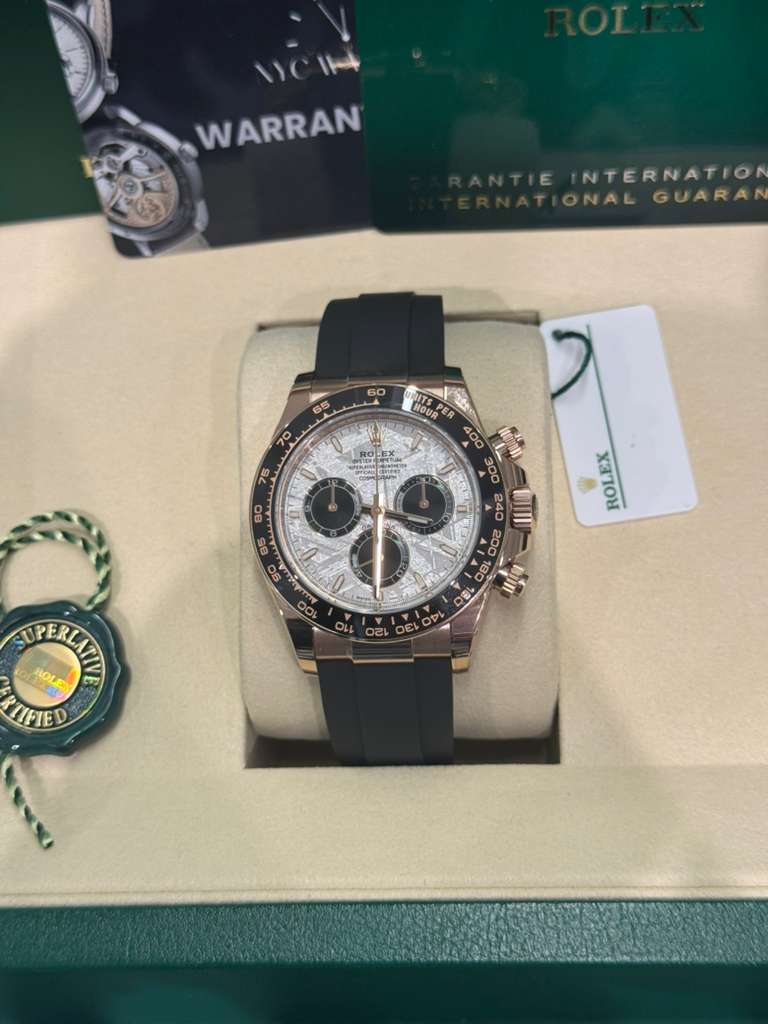 Rolex Everose Gold Cosmograph Daytona Watch - 40 MM - Oysterflex Strap - Black Cerachrom Bezel - Meteorite and Black Index Dial - 126515LN-0008
