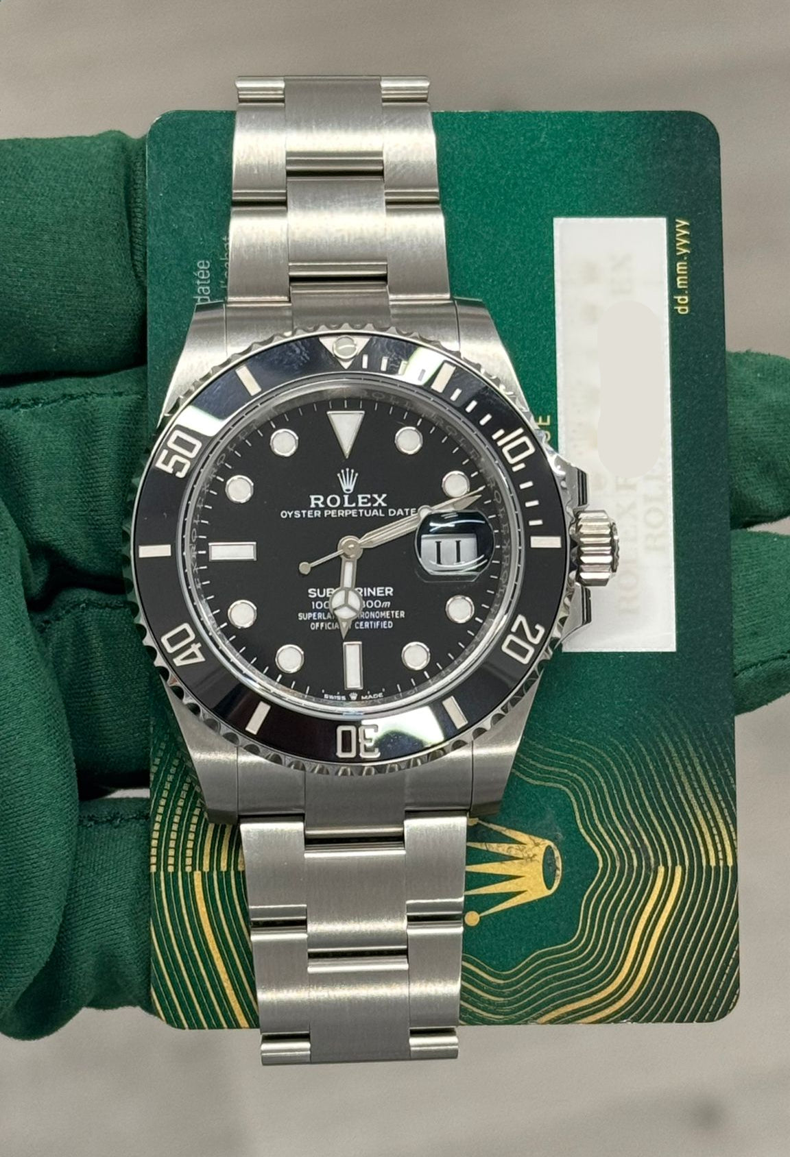 Rolex Oystersteel Submariner 41MM - Oyster Bracelet - Black Date Dial - 126610LN