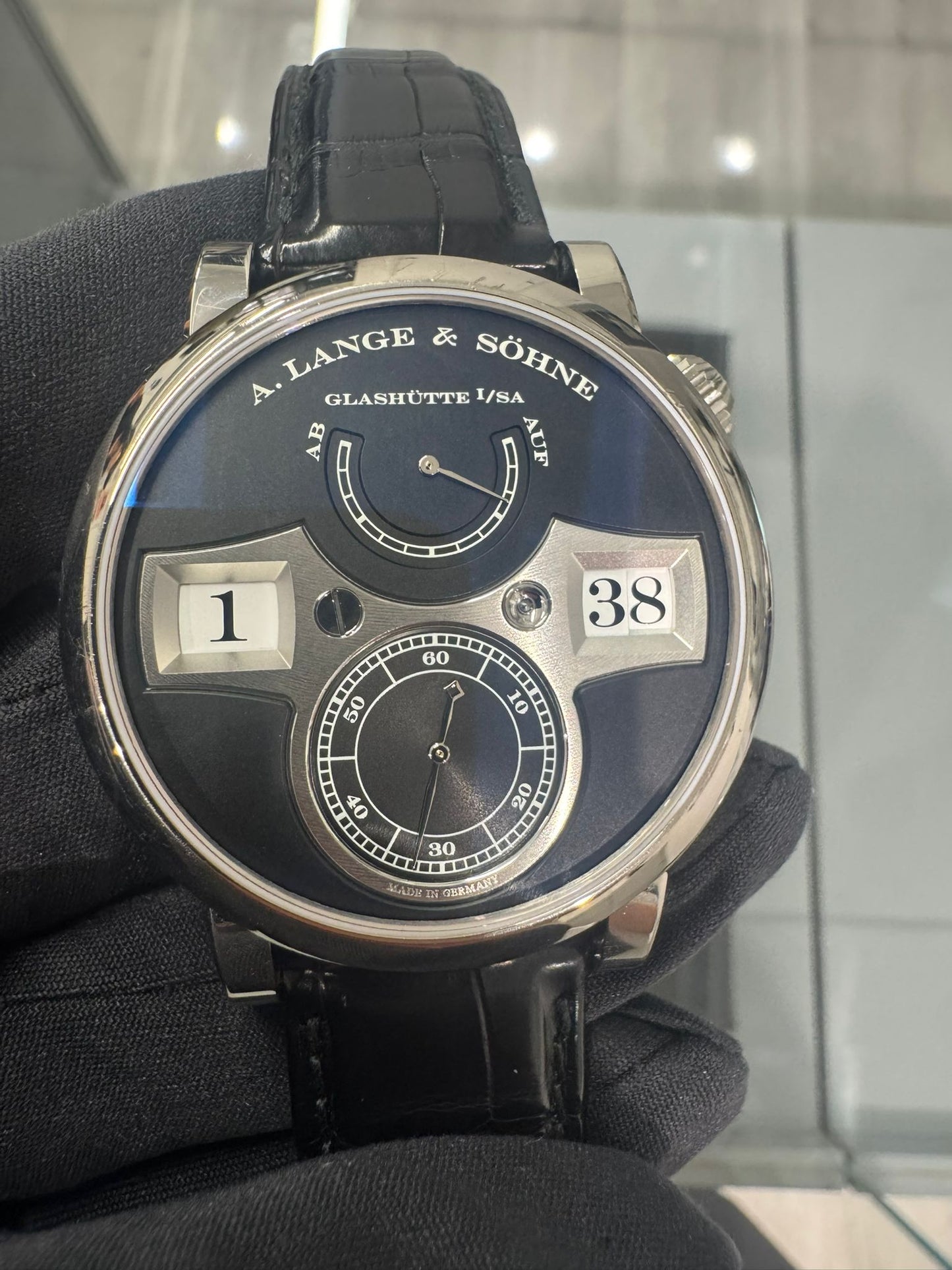 A.Lange & Söhne Zeitwerk - 41.9 MM - White Gold - Black Dial - 140.029