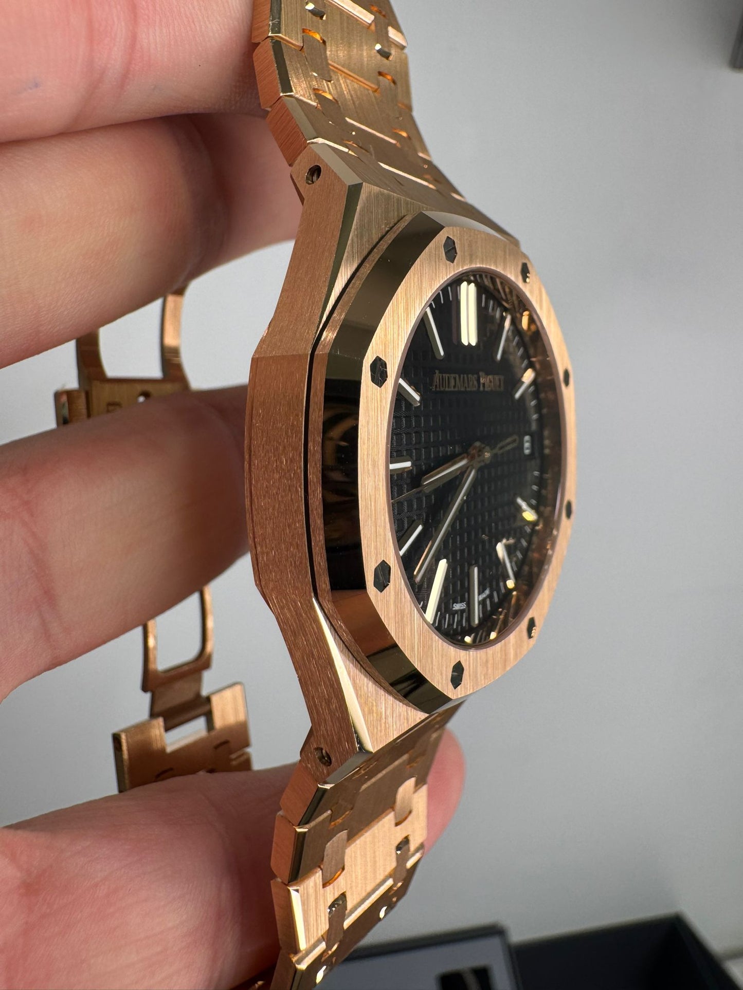 Audemars Piguet Royal Oak Pink Gold Selfwinding 41 MM - Pink Gold Bracelet - Black Dial - 15510OR.OO.1320OR.04