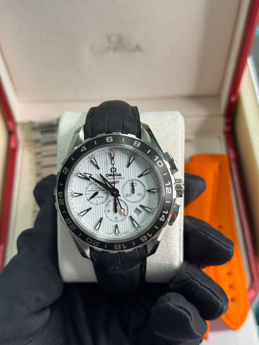 Omega Seamaster Aquaterra 44 MM - Stainless Steel - Leather Bracelet - White Dial - 231.13.44.52.04.001