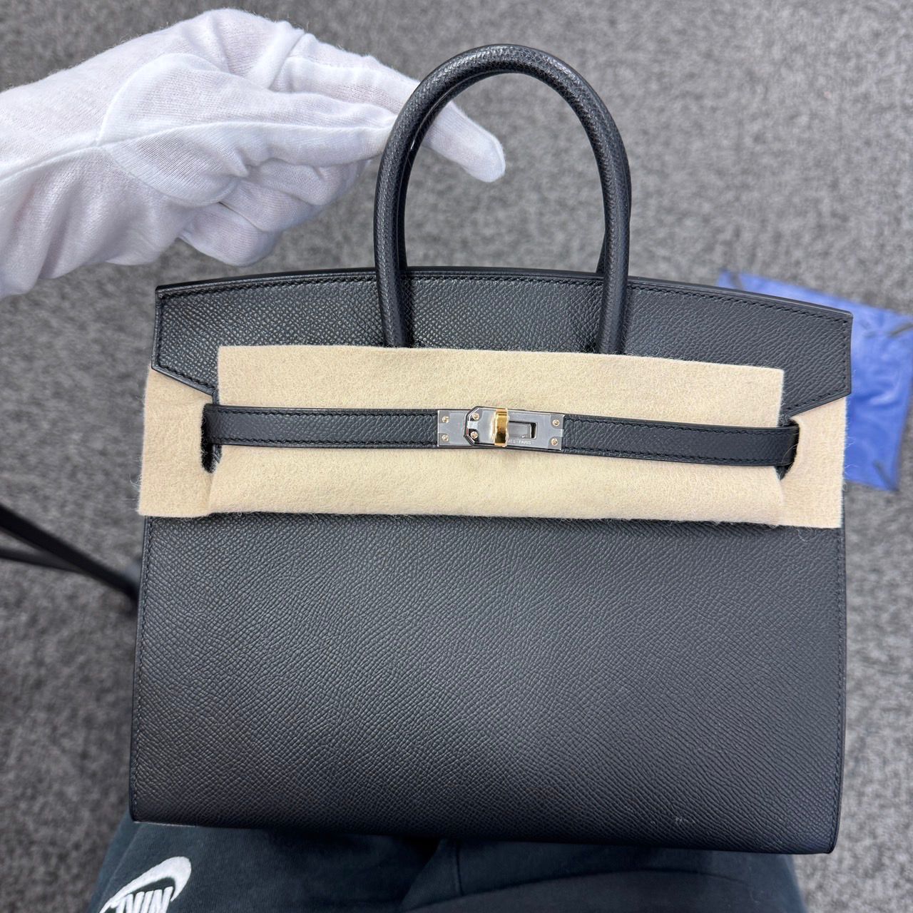 Hermès Birkin Sellier 25 - Black Epsom Leather - Palladium Hardware - B25BEPHW
