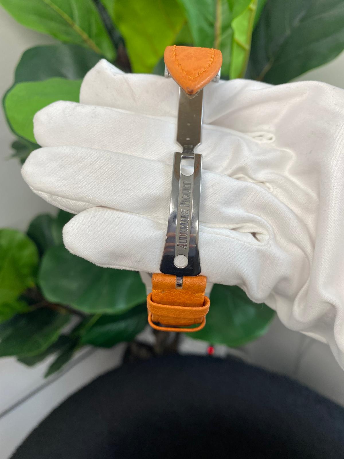 Audemars Piguet - Royal Oak Offshore - Chronograph - 42 MM - Steel - Orange Dial - 25770ST.O.0009.03