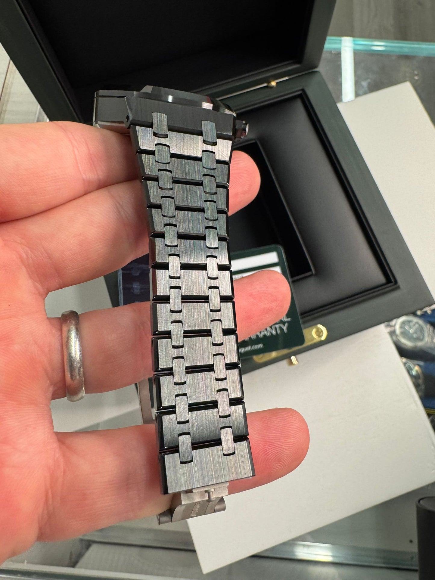 Audemars Piguet Royal Oak - 41 MM - Ceramic - Black Dial - 26240CE.00.1225CE.02