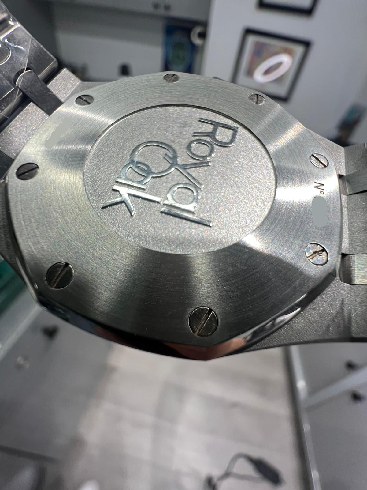 Audemars Piguet - Royal Oak - 41 MM - Steel - 26320ST.OO.1220ST.01