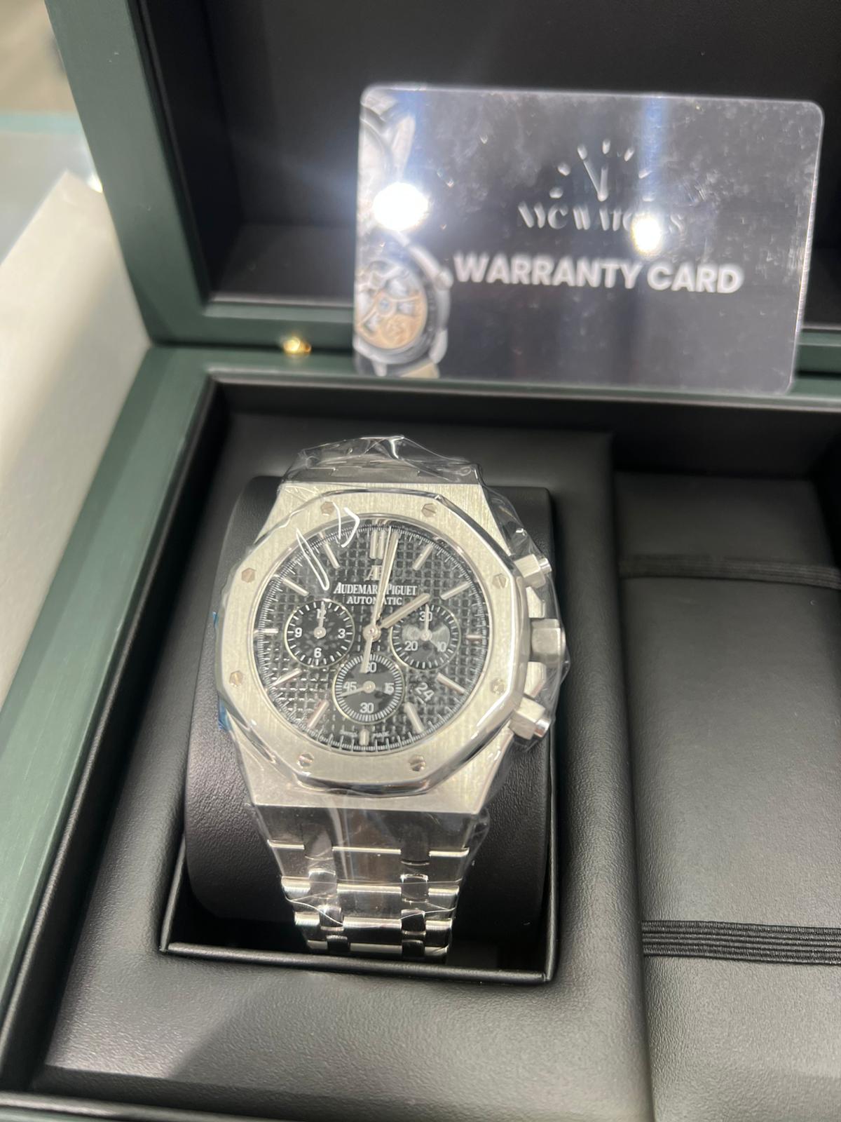 Audemars Piguet - Royal Oak - 41 MM - Steel - 26320ST.OO.1220ST.01