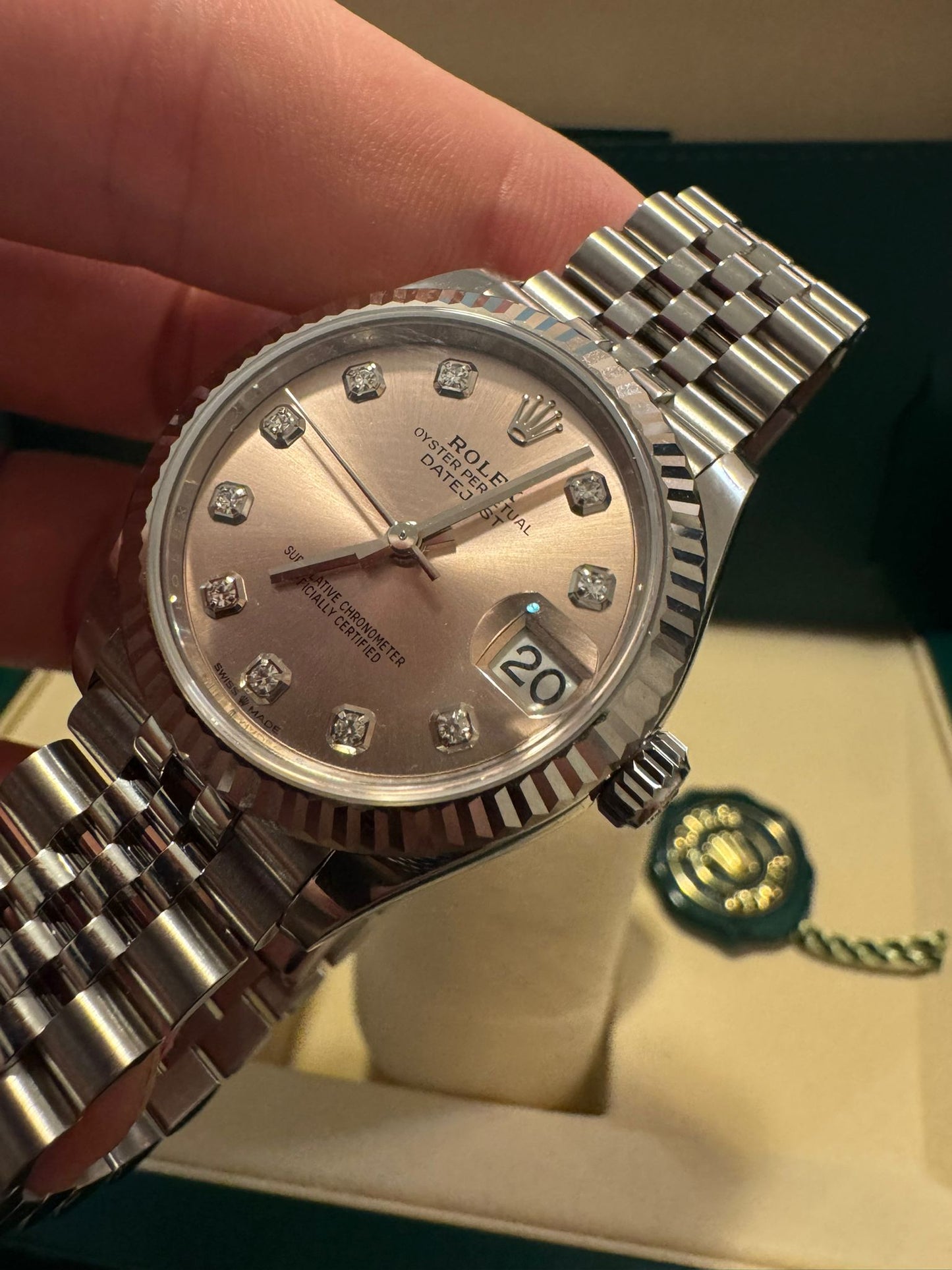 Rolex Steel and White Gold Datejust - 31 MM - Jubilee Bracelet - Fluted Bezel - Pink Diamond Dial - 278274 pdj