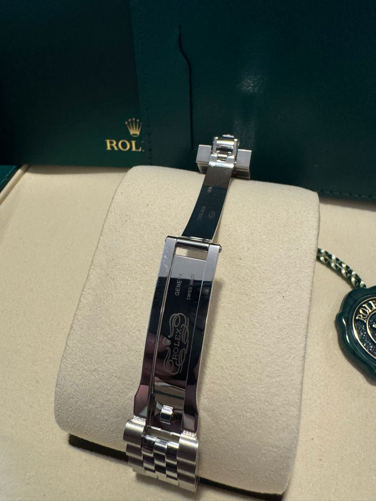 Rolex Steel and White Gold Datejust - 31 MM - Jubilee Bracelet - Fluted Bezel - Pink Diamond Dial - 278274 pdj