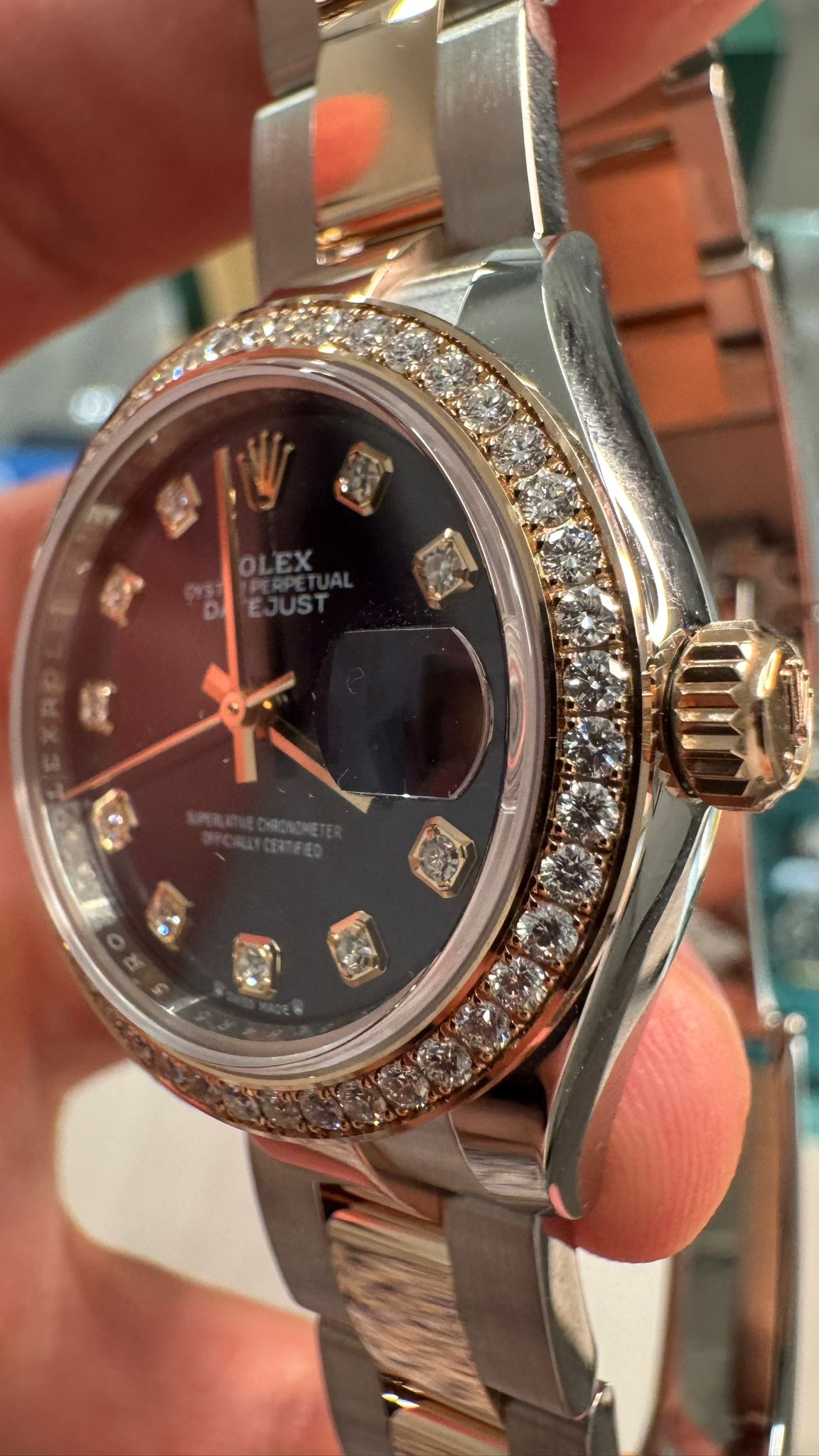 Rolex Lady-Datejust - 28 MM - Stainless Steel and Rose Gold - Oyster Bracelet - Diamond Bezel - Aubergine Diamond Dial - 279381RBR