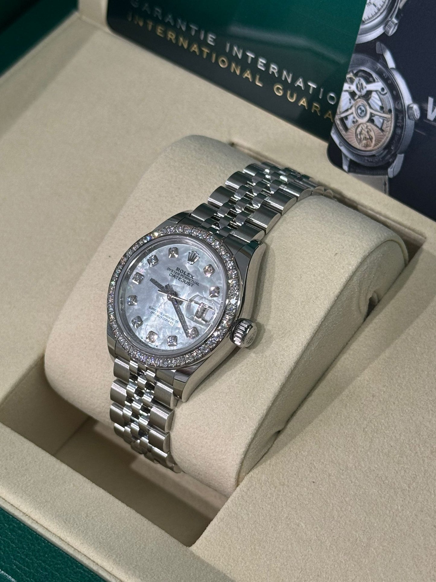 Rolex Lady-Datejust Stainless Steel and White Gold - 28 MM - Jubilee Bracelet - Diamond Bezel - Mother of Pearl Diamond Dial - 279384RBR-0011