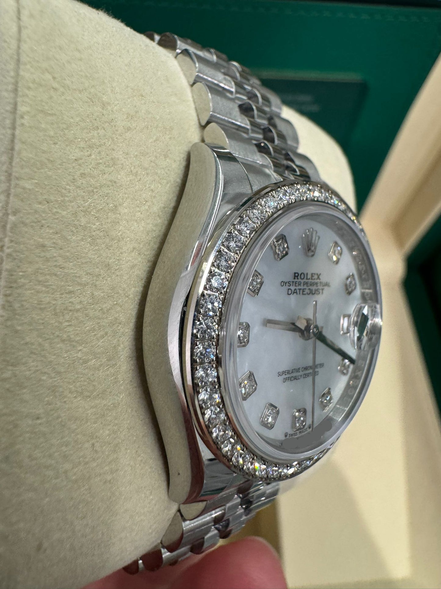Rolex Lady-Datejust Stainless Steel and White Gold - 28 MM - Jubilee Bracelet - Diamond Bezel - Mother of Pearl Diamond Dial - 279384RBR-0011