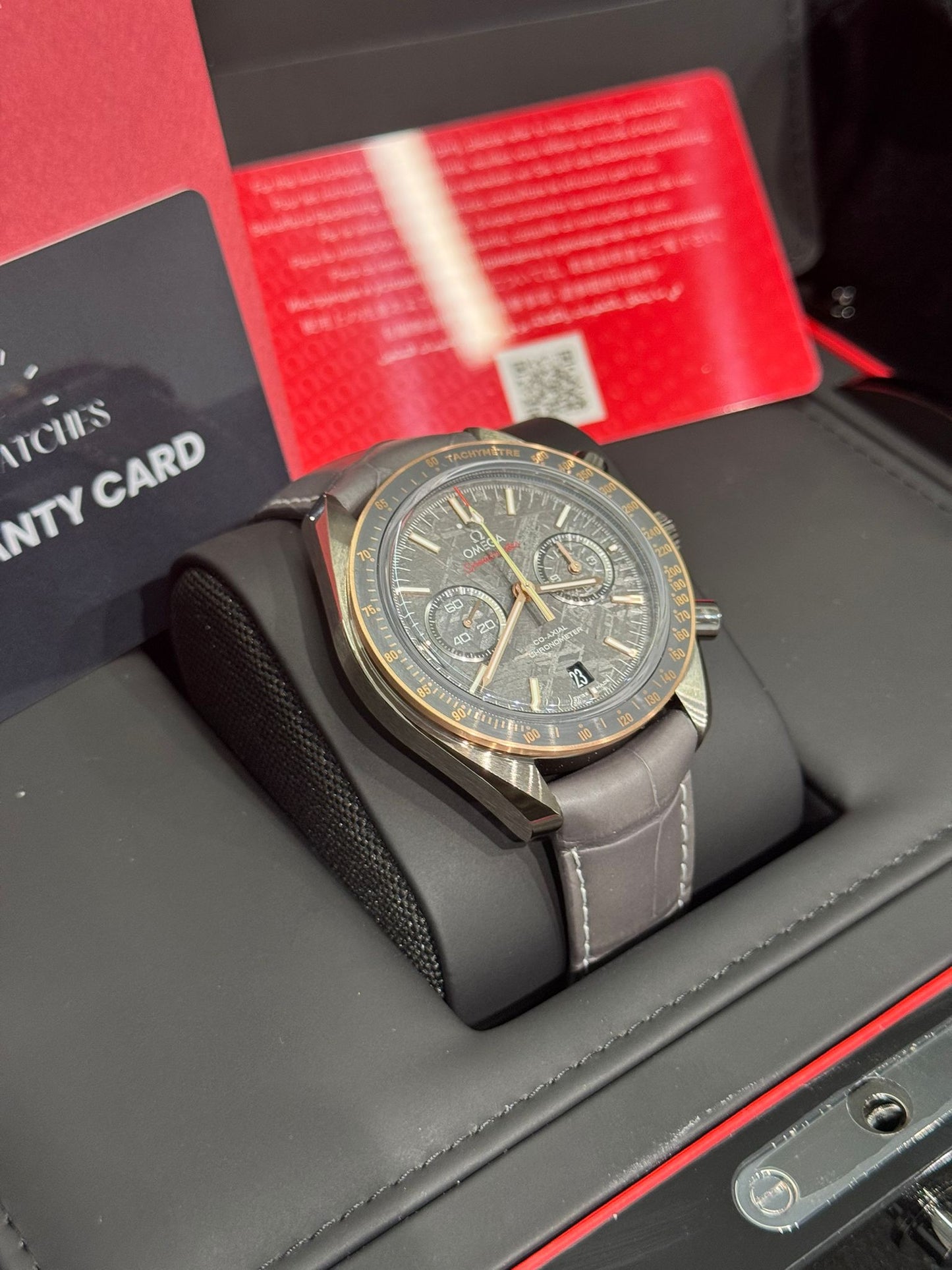 Omega Speedmaster Grey Ceramic 44.25 MM - Grey Leather Strap - Grey Dial - 311.63.44.51.99.001