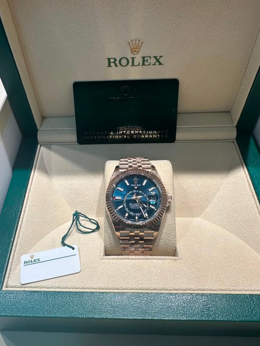 Rolex Sky Dweller - 42 MM - Rose Gold - Blue Dial - 336935-0005