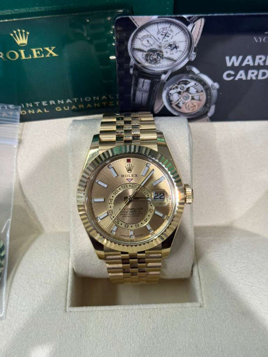 Rolex Sky Dweller - 42 MM - Yellow Gold - Champagne Dial - 336938-0004