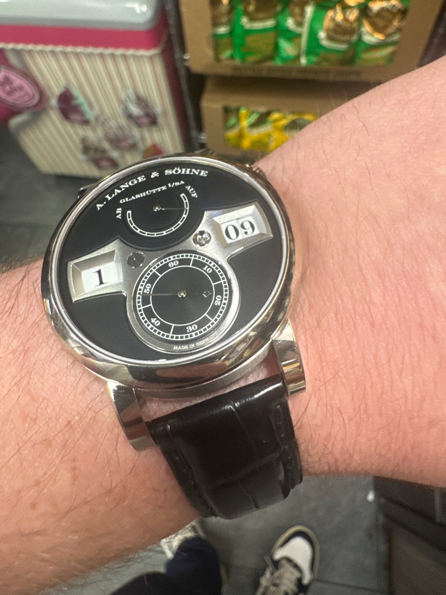 A.Lange & Söhne Zeitwerk - 41.9 MM - White Gold - Black Dial - 140.029