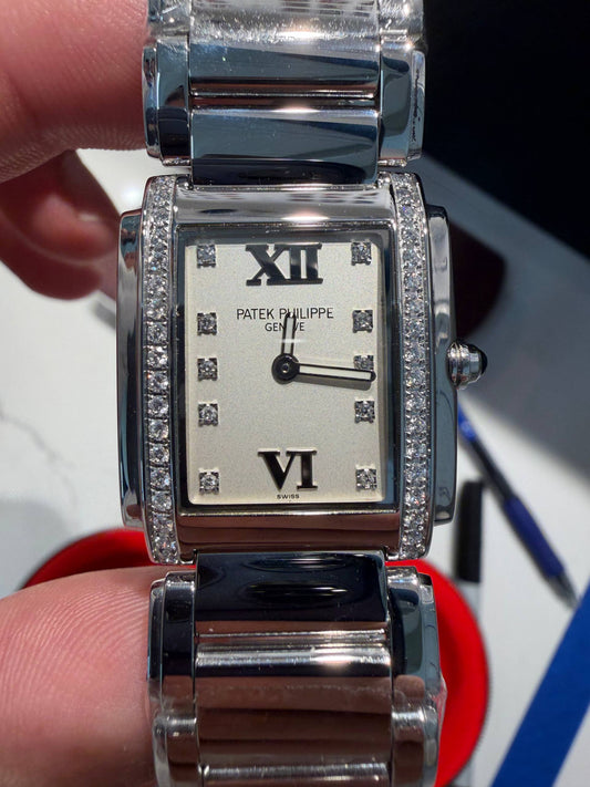 Patek Philippe Twenty~4 - 25 X 30 MM - Steel - 4910/10A-011