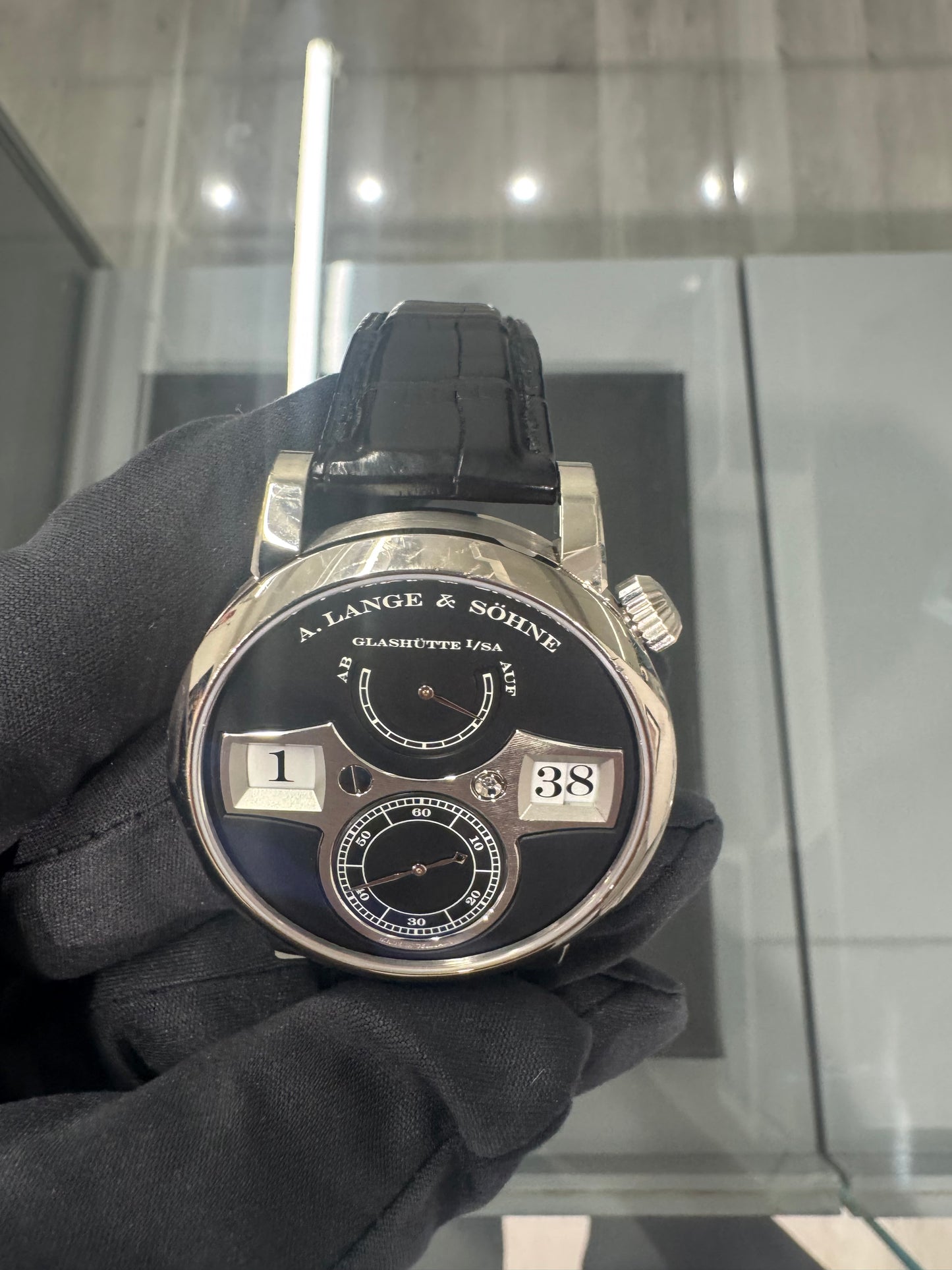 A.Lange & Söhne Zeitwerk - 41.9 MM - White Gold - Black Dial - 140.029