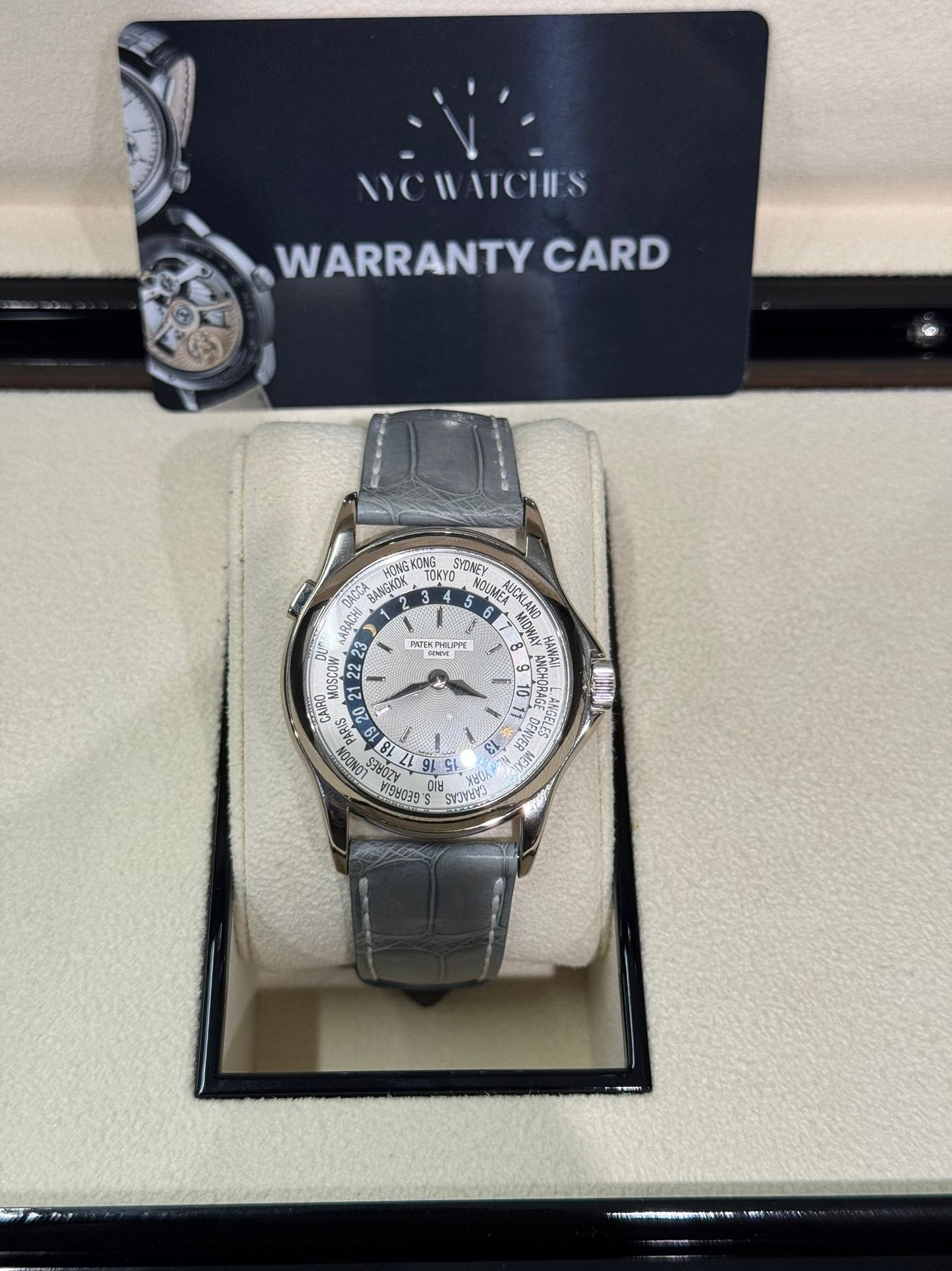 Patek Philippe Complications - World Time - 38 MM - White Gold - 5110G
