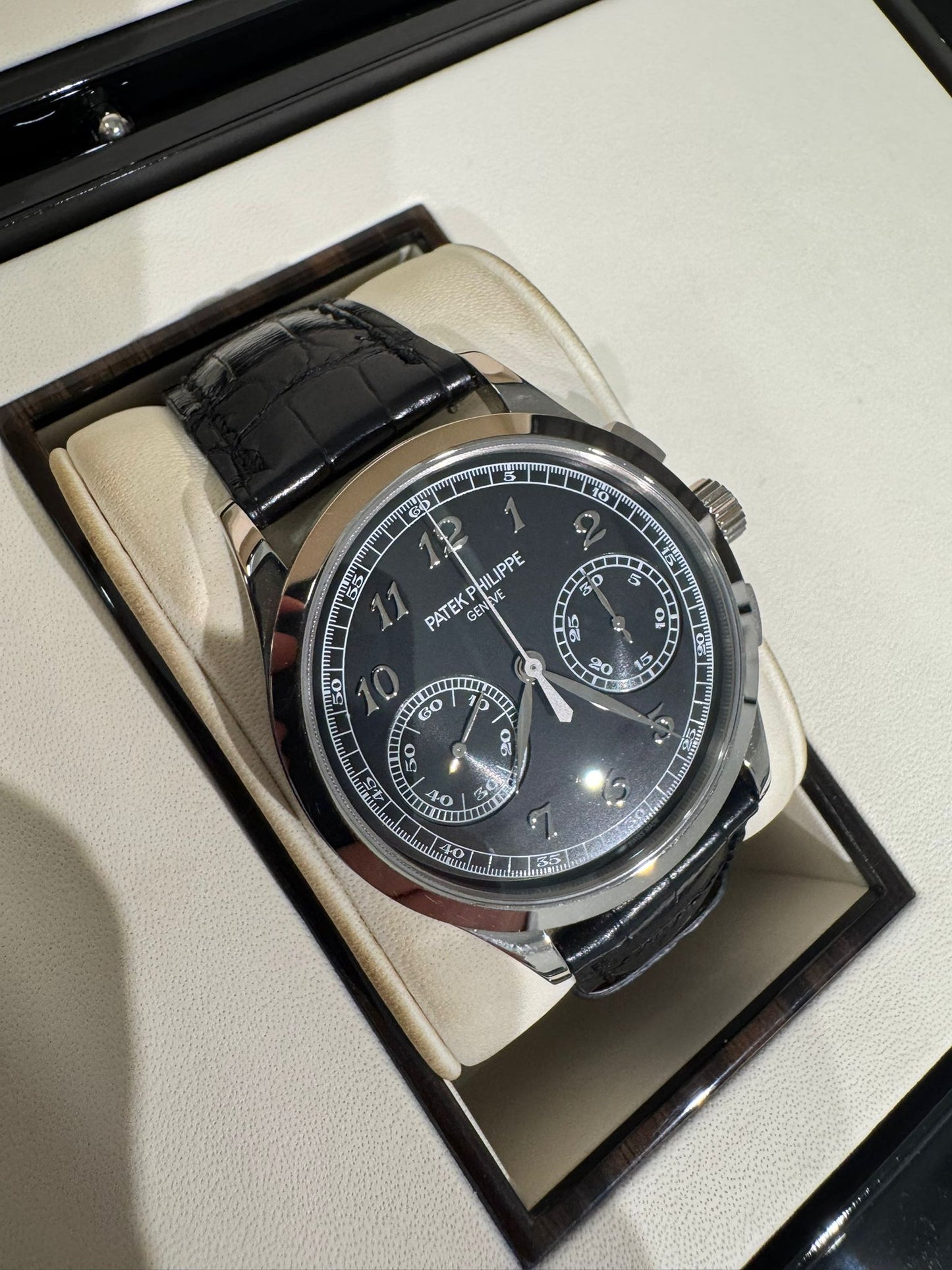 Patek Philippe Complications - Chronograph - 39 MM - White Gold - Black Dial - Leather Bracelet - 5170G-010