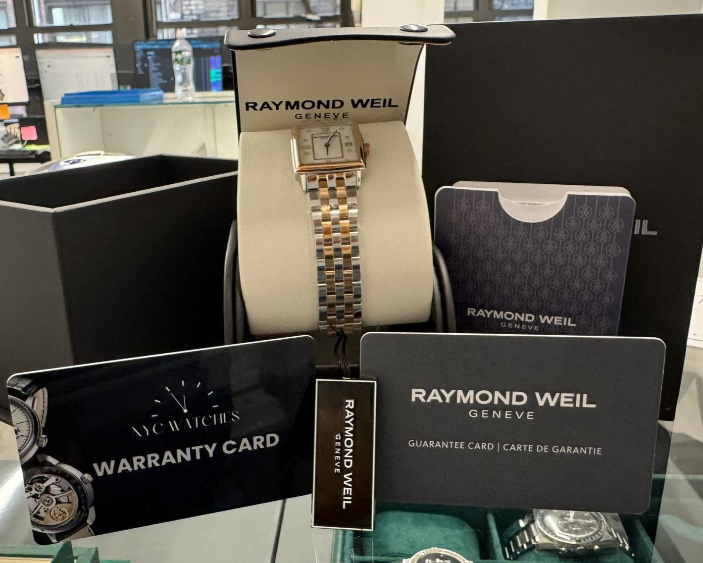 Raymond Weil Toccata Two Tone Stainless Steel and Rose Gold 22.6 x 28.1 MM - White Mother of Pearl Dial - 5925-SP5-00995