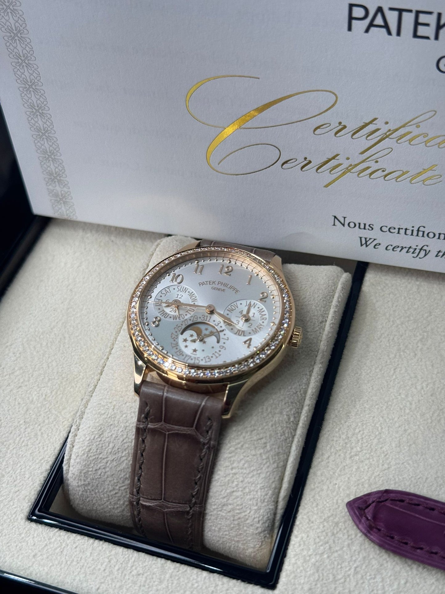 Patek Philippe Grand Complications - 35 MM - Rose Gold - Silver Dial - Alligator Leather Strap - 7140R-001