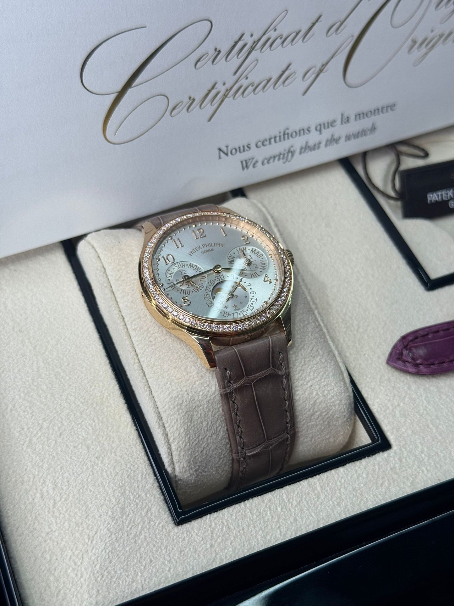 Patek Philippe Grand Complications - 35 MM - Rose Gold - Silver Dial - Alligator Leather Strap - 7140R-001