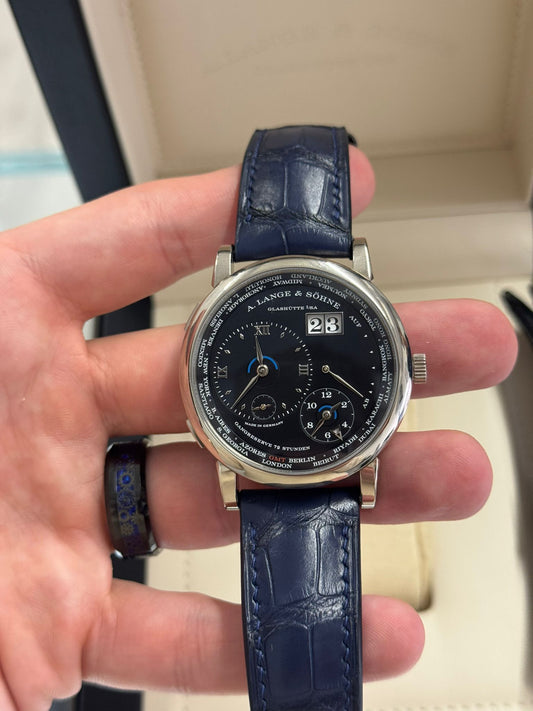 A.Lange & Söhne Lange 1 - 41.9 MM - White Gold - Black Dial - 136.029