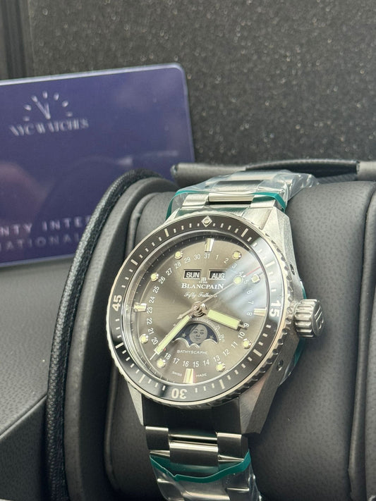 Blancpain - Fifty Fathoms - Bathyscaphe Quantième Complet Phases de Lune - 44 MM - Steel Case - Grey Meteor Dial - 5054 1110 71S