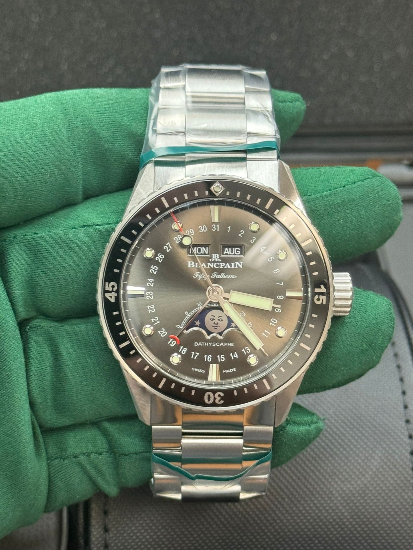 Blancpain - Fifty Fathoms - Bathyscaphe Quantième Complet Phases de Lune - 44 MM - Steel Case - Grey Meteor Dial - 5054 1110 71S