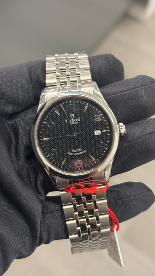 Tudor 1926 - 39 MM - Stainless Steel - Black Dial - M91550-0002