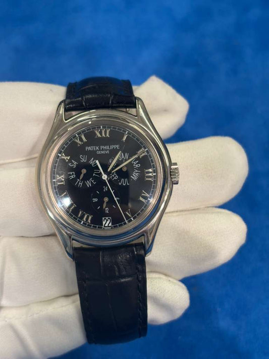 Patek Philippe Complications - Annual Calendar - White Gold - 37 MM - 5035G