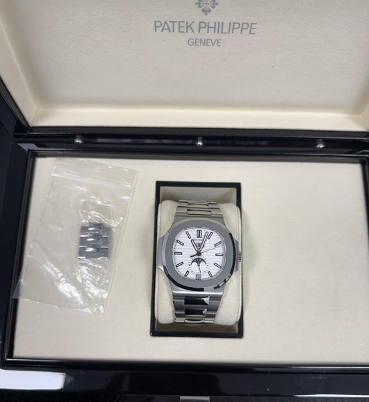 Patek Philippe Nautilus - 40.5 MM - Steel - 5726/1A-010