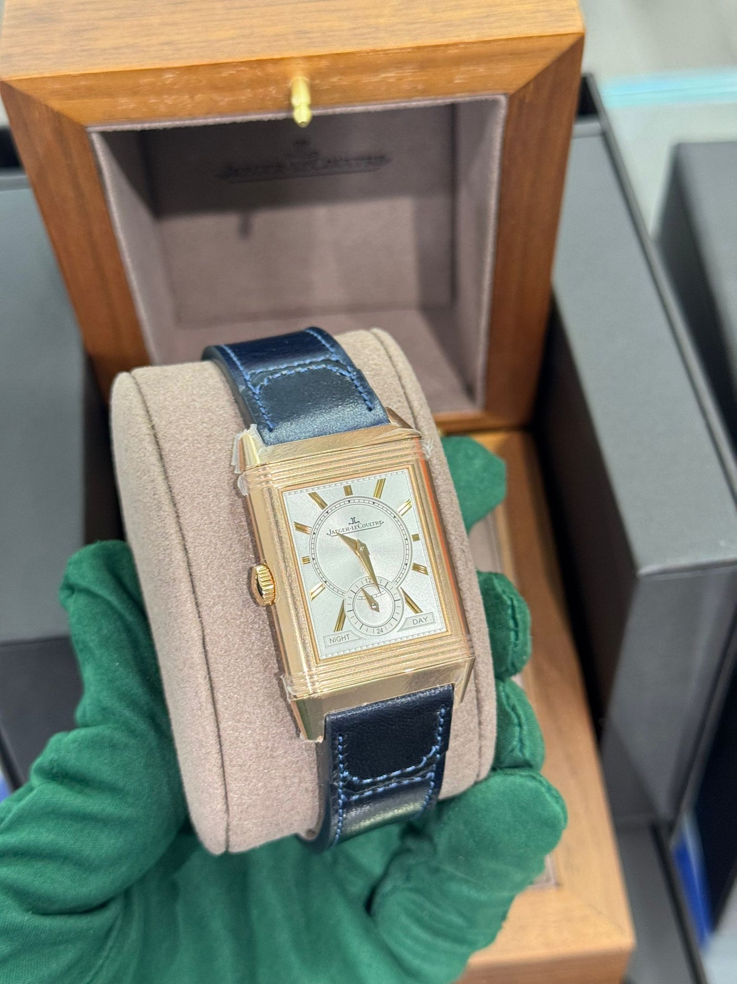 JLC - Reverso Tribute Duoface Small Seconds - 47 MM x 28.3 MM - Pink Gold - Blue/Silvered Dial - Blue Strap - JLC Q3982590
