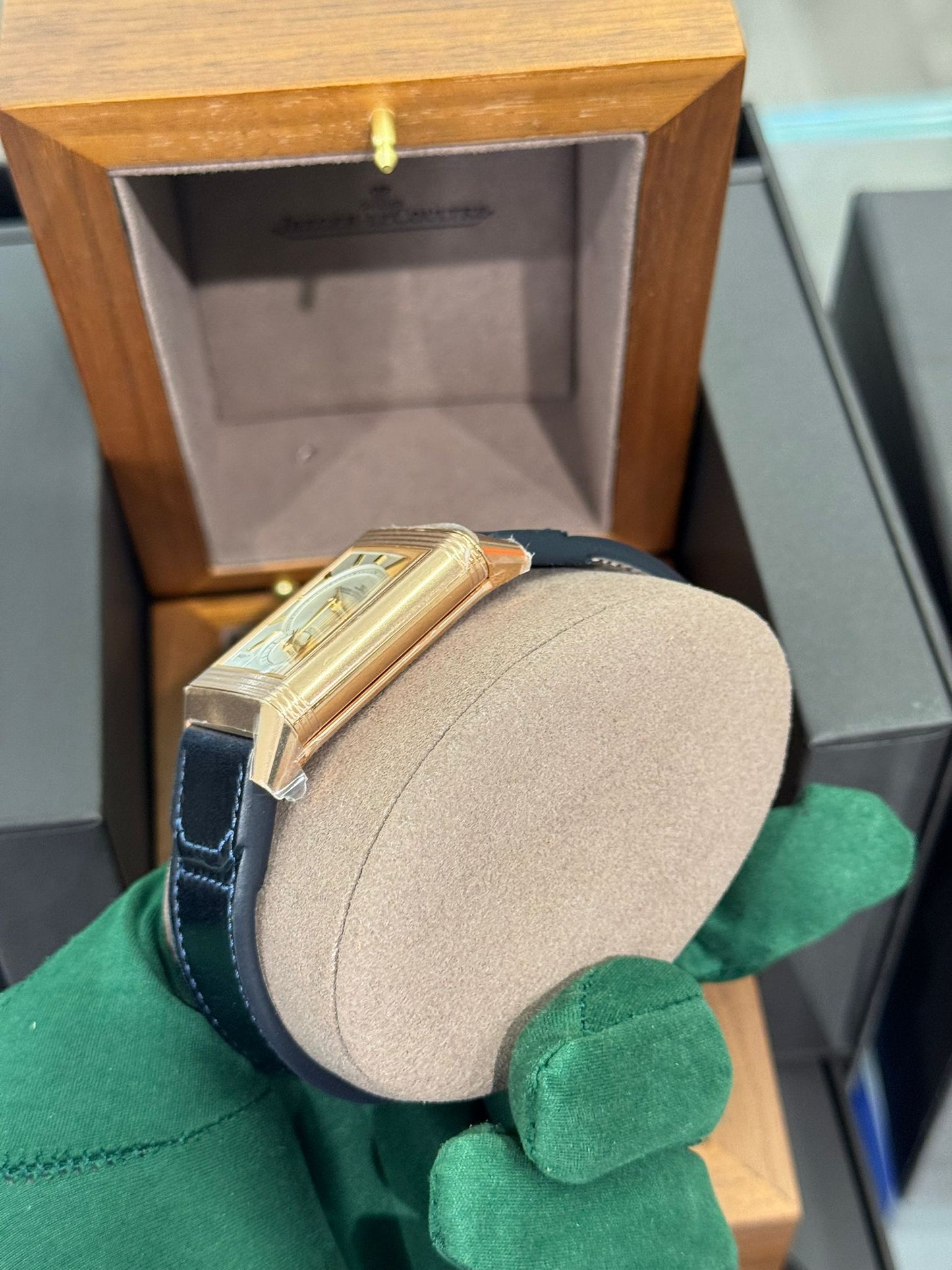 JLC - Reverso Tribute Duoface Small Seconds - 47 MM x 28.3 MM - Pink Gold - Blue/Silvered Dial - Blue Strap - JLC Q3982590