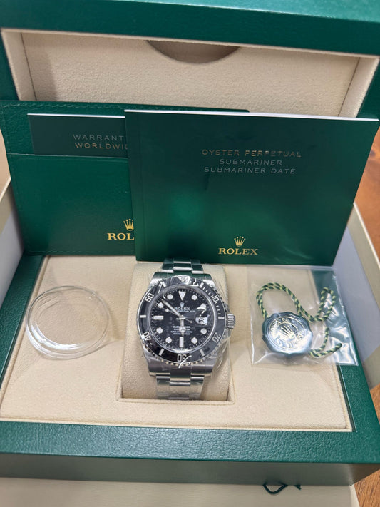 Rolex Oystersteel Submariner 41MM - Oyster Bracelet - Black Dial - 126610LN