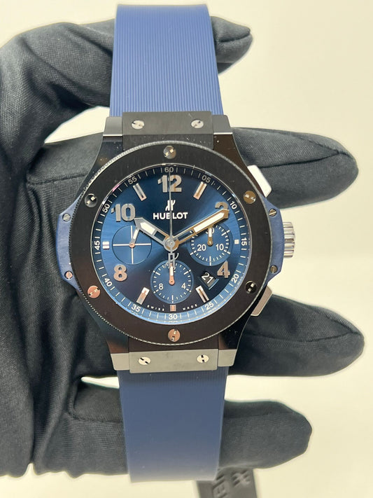 Hublot Big Bang Ceramic 44 MM - Blue Rubber Straps - Blue Dial - 301.CM.710.RX