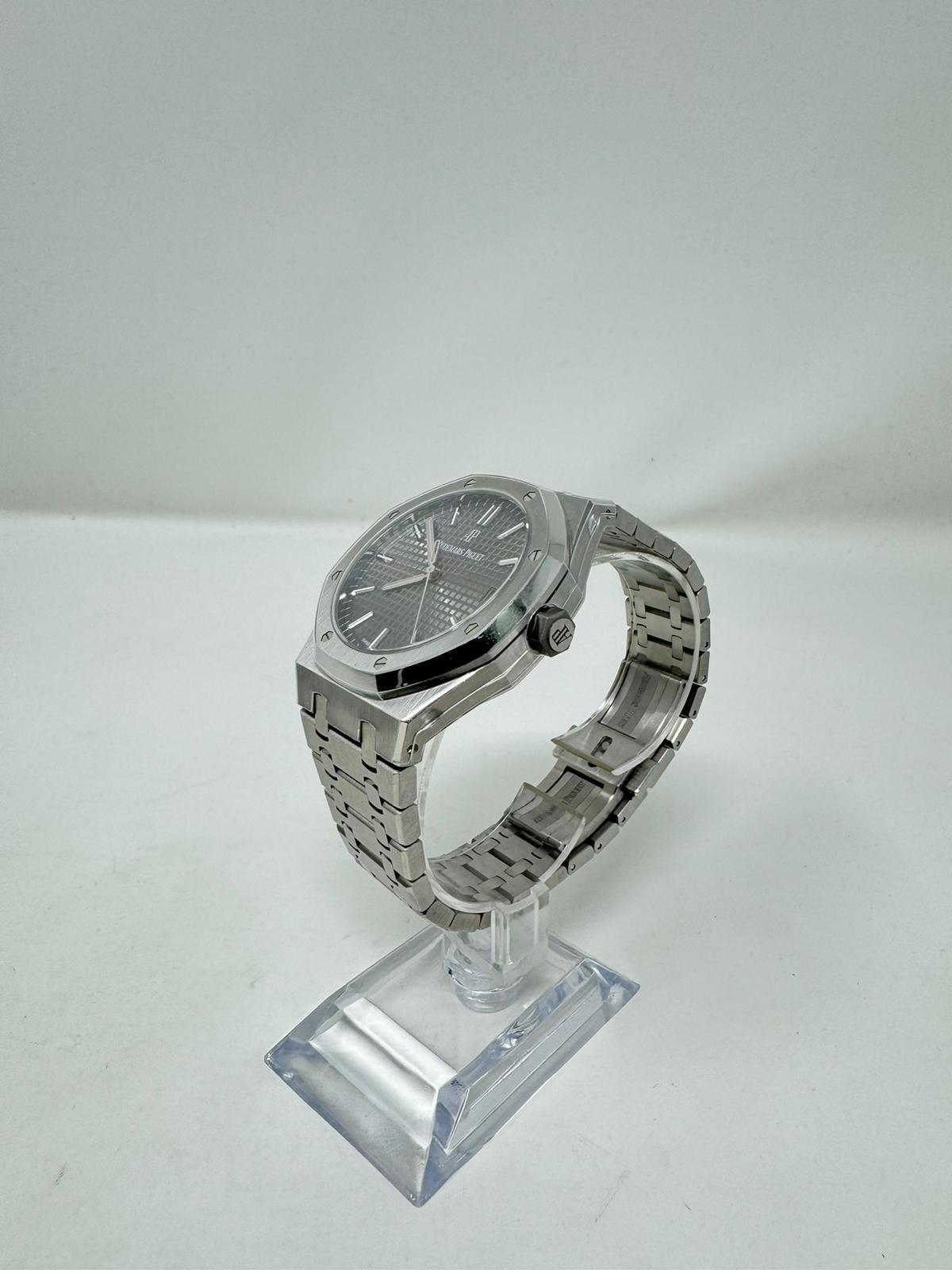 Audemars Piguet - Royal Oak - 41 MM - Steel - 15500ST.OO.1220ST.02 nyc watcher nyc watches