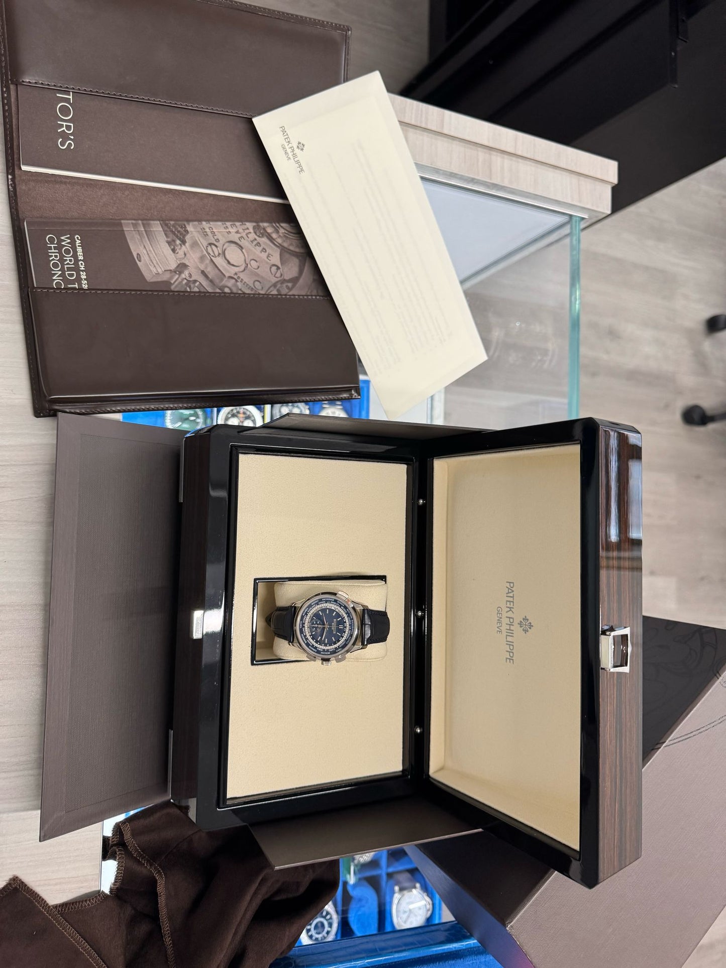 Patek Philippe Complications - Chronograph and World Time - 39.5 MM - White Gold - 5930G-010