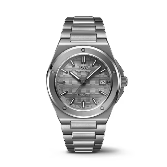 IWC Ingenieur - Titanium - 40 MM - Rhodium Dial - IW328904 IWC Ingenieur - Titanium - 40 MM - Rhodium Dial - IW328904