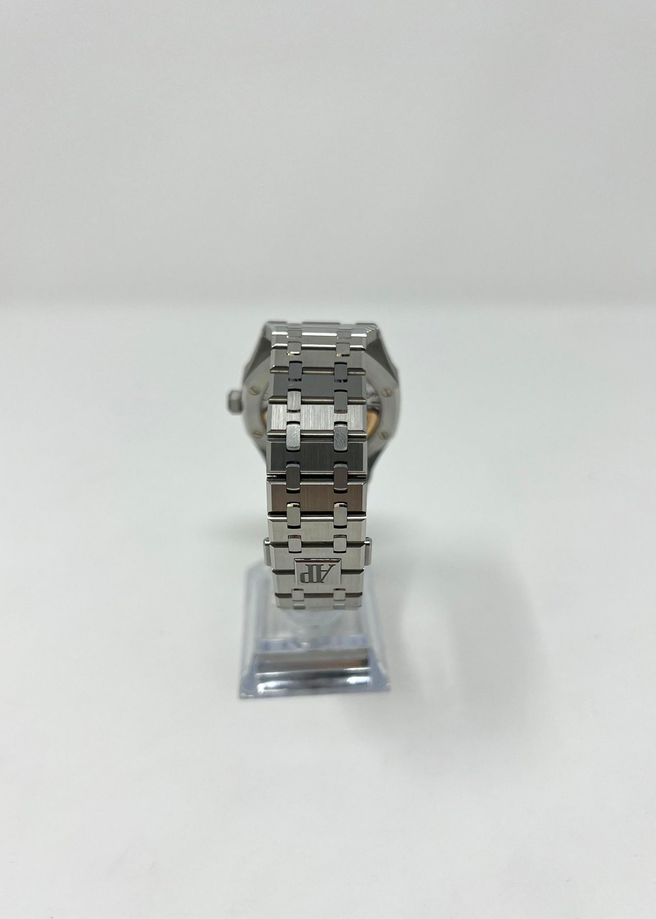 Audemars Piguet - Royal Oak - 41 MM - Steel - 15500ST.OO.1220ST.01 nyc watcher nyc watches