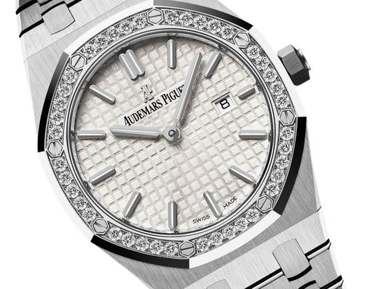 Audemars Piguet - Royal Oak - 33 MM - Steel - 67651ST.ZZ.1261ST.01  nyc watcher nyc watches