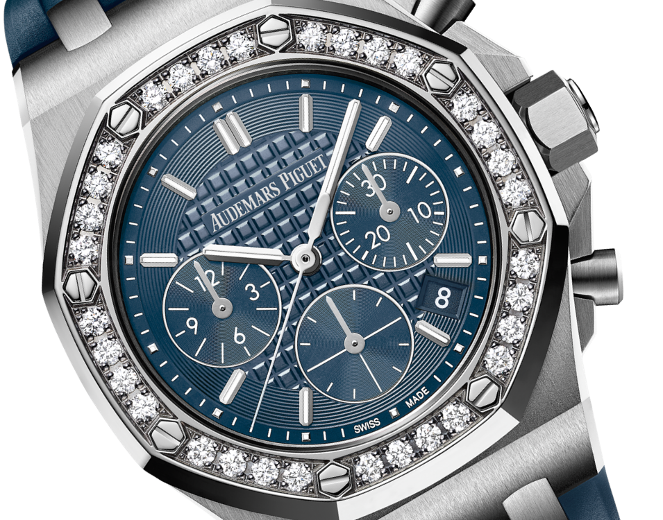 Audemars Piguet Royal Oak Offshore Stainless Steel Selfwinding Chronograph 37 MM - Blue Rubber Strap - Blue Dial - 26231ST.ZZ.D027CA.01