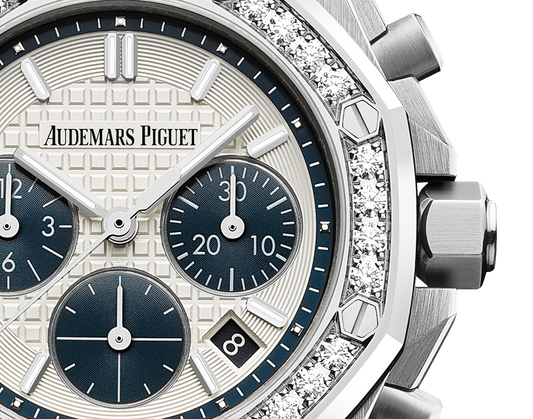 Audemars Piguet Royal Oak Offshore Stainless Steel Selfwinding Chronograph 37 MM - White Rubber Strap - Silver Dial - 26231ST.ZZ.D010CA.01