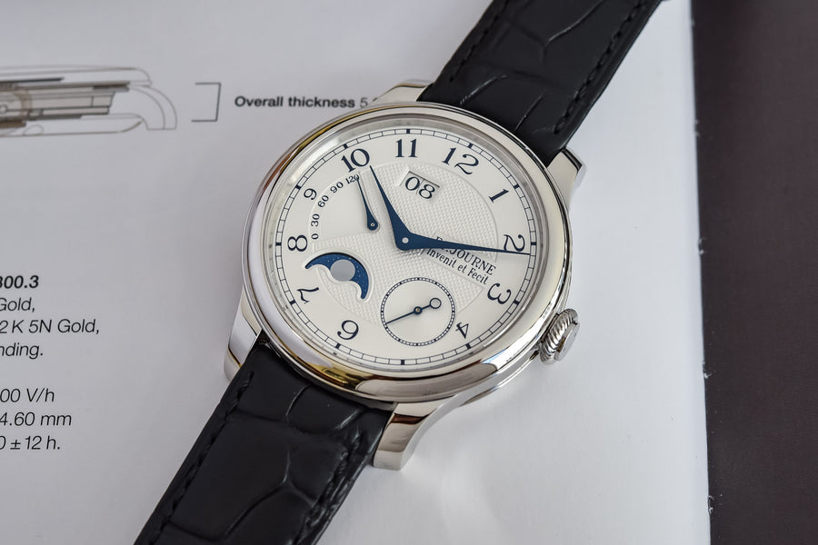 The Superbly Elegant F.P. Journe Automatique Lune in Platinum