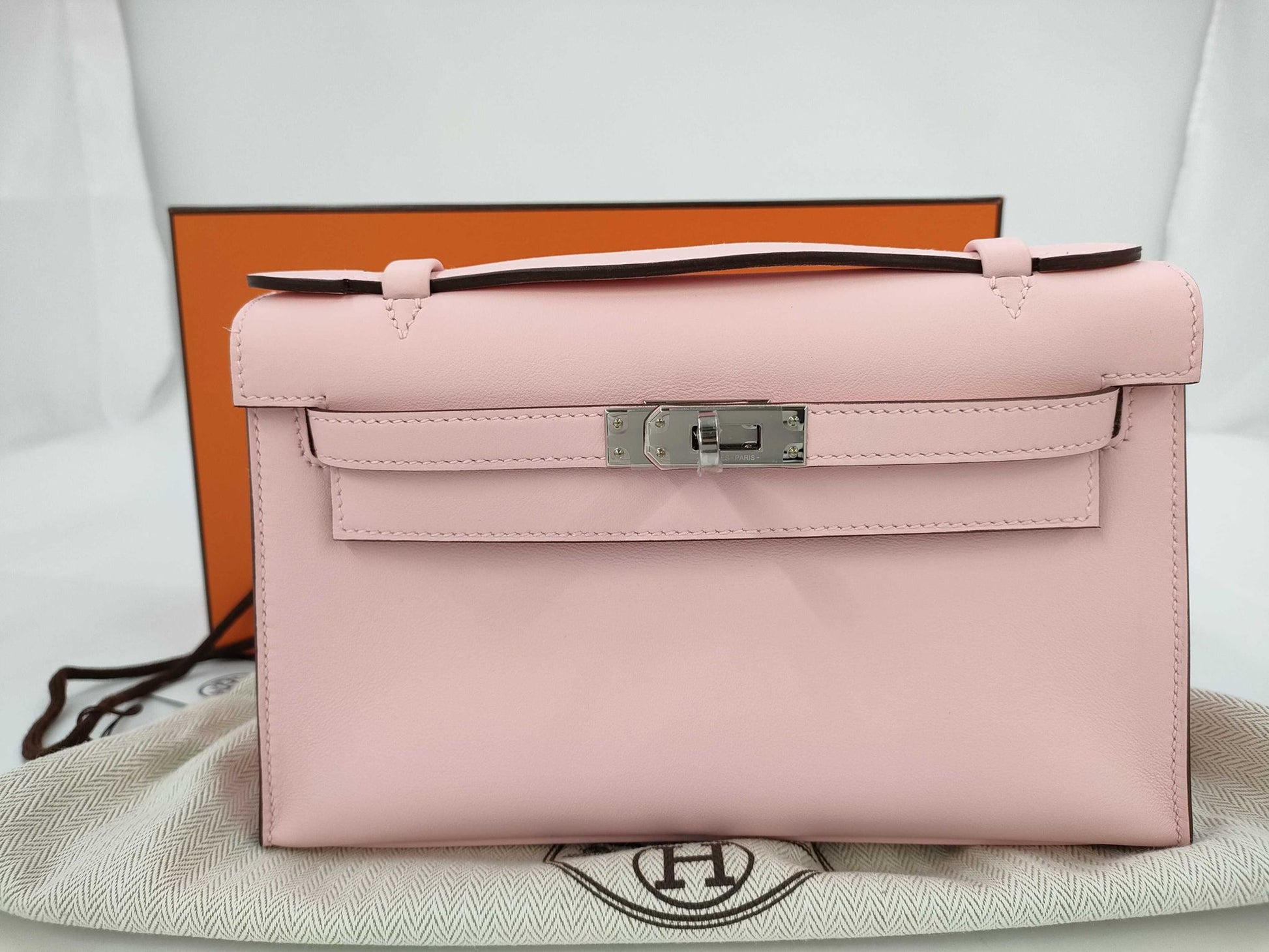 Hermès Kelly Pochette - Sakura - Swift - Palladium Hardware - KPSSPHW