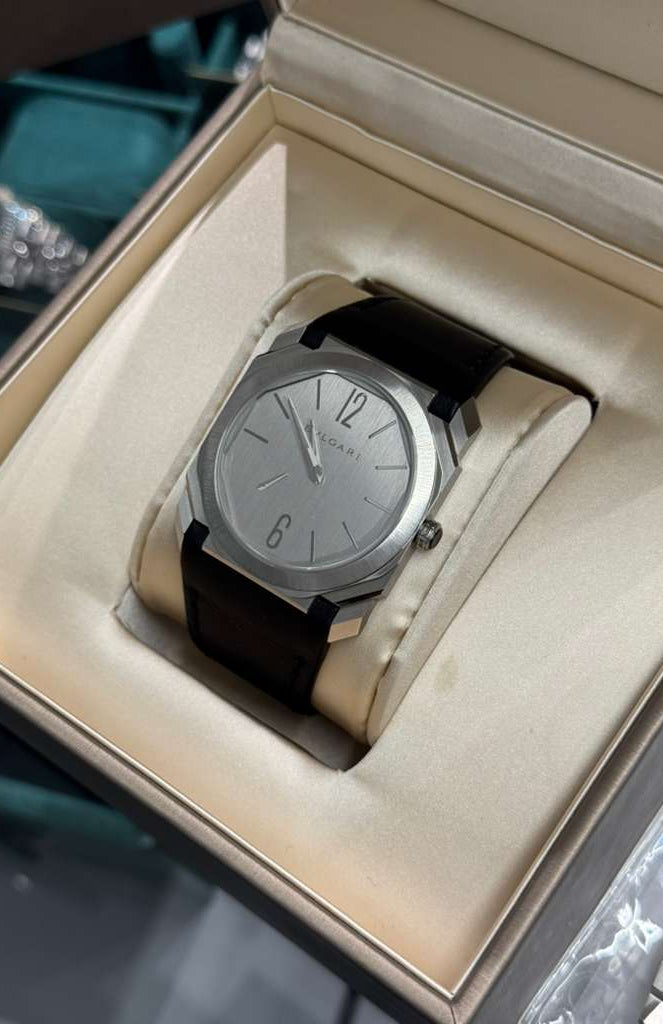 Bvlgari Octo Finissimo - 40 MM - Titanium - Silver Dial - 102711
